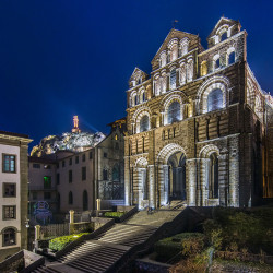 Trésors Unesco : Cathédrale, Hôtel-Dieu et sa pharmacie